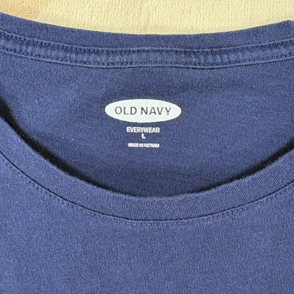 Old Navy Womens EveryWear Graphic Tee USA Heart Patriotic Cotton Navy Size Large - Picture 2 of 6